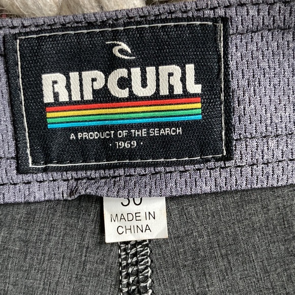 Rip Curl dark gray/teal performance board shorts - Picture 6 of 10